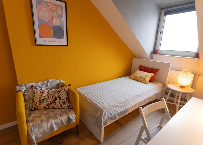 דירה Big Flat With Fresh Renovation, Free Parking, Sonyps, Netflix