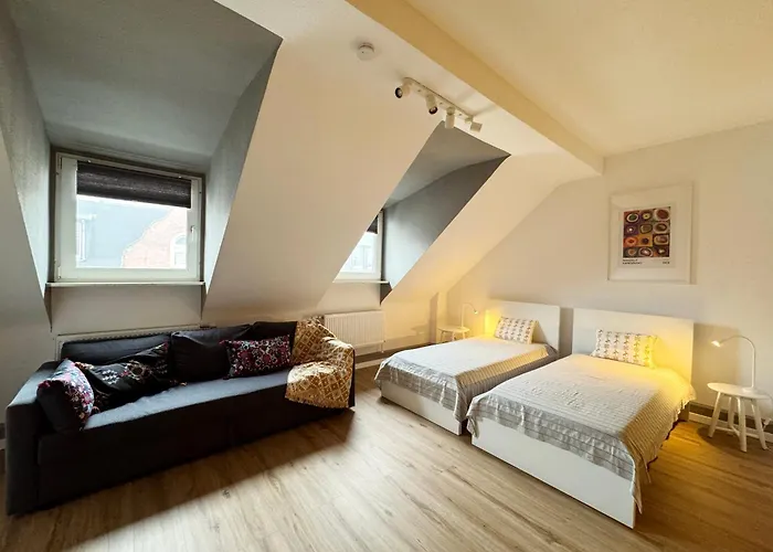 דירה Big Flat With Fresh Renovation, Free Parking, Sonyps, Netflix דיסבורג