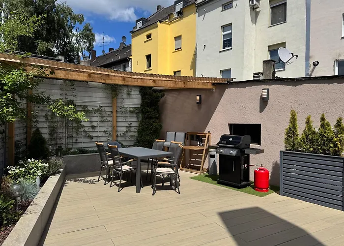 דירה Big Flat With Fresh Renovation, Free Parking, Sonyps, Netflix